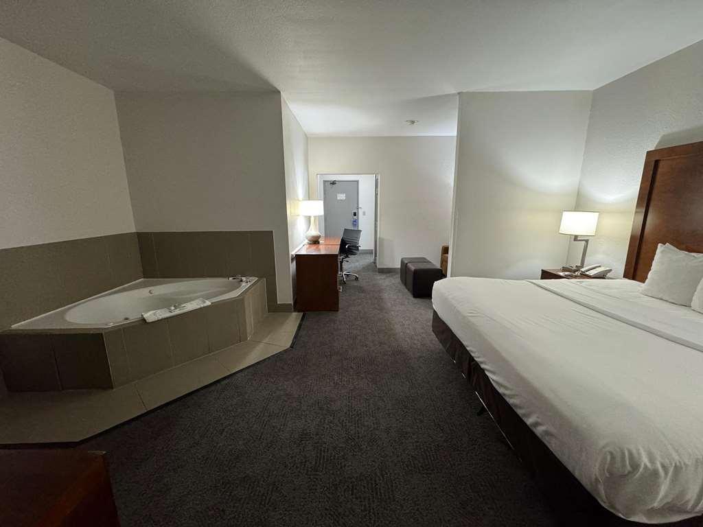 Comfort Northwest Hotel Omaha