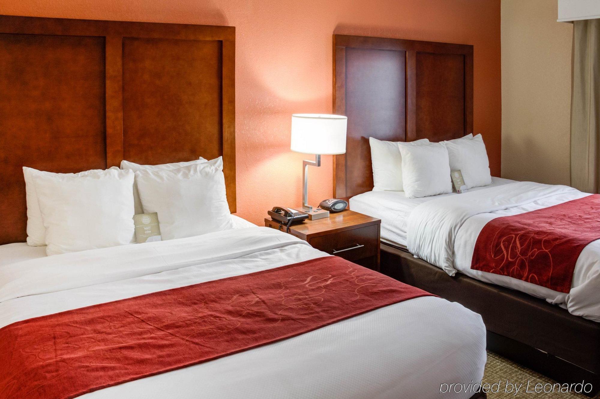 Comfort Northwest Hotel