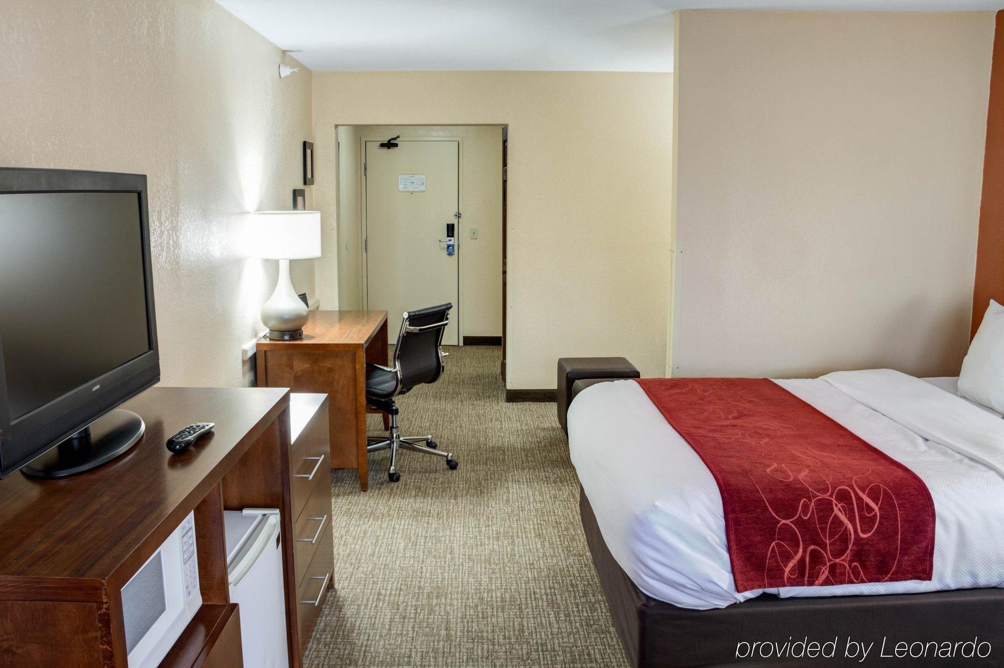 Hotel Comfort Northwest 2*