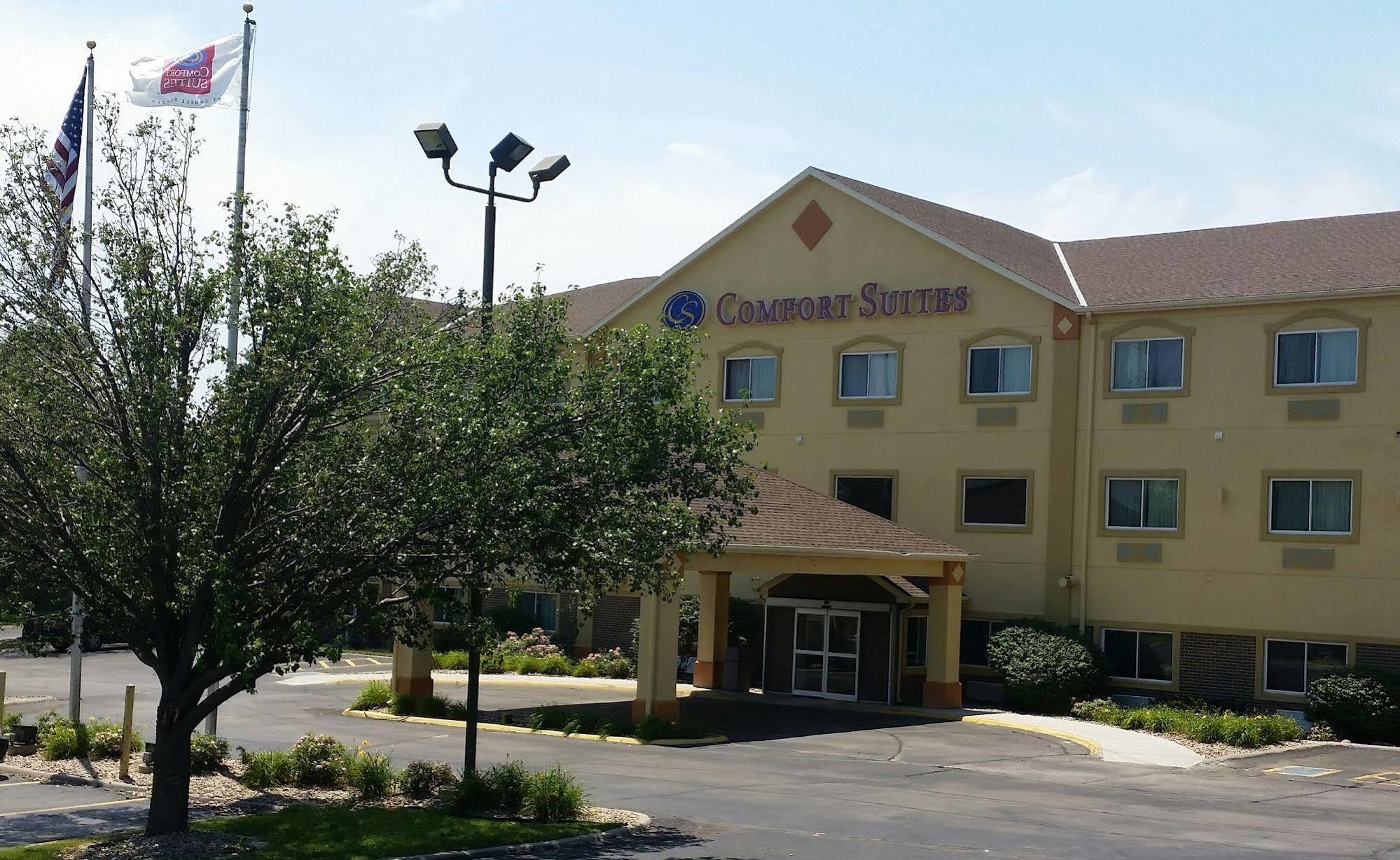 Comfort Northwest Hotel 2*